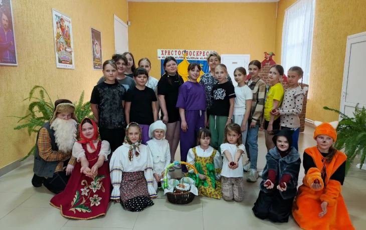 «Пасху весело встречаем» «Пасху весело встречаем»