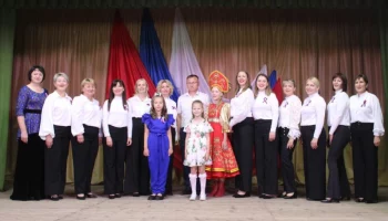 "Народы едины под солнцем России"