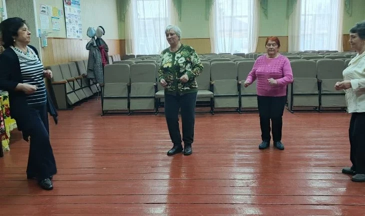  «Встретимся на танцплощадке!» музыкально-танцевальный ретро вечер «Встретимся на танцплощадке!» музыкально-танцевальный ретро вечер