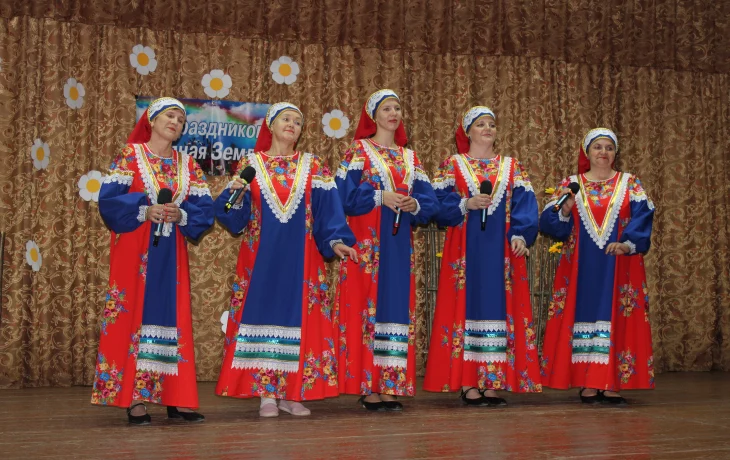 "Мы дарим людям праздник" "Мы дарим людям праздник"