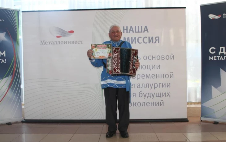 "Играй, гармонь!" "Играй, гармонь!"